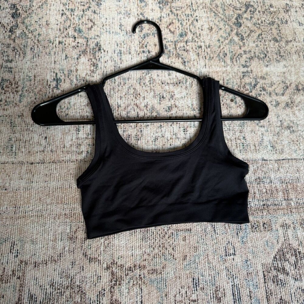 Hanro Touch Feeling Cropped-Top Bra In Black Size Small MSRP $120 - Picture 7 of 7